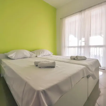 Skroco By Interhome * Maslenica